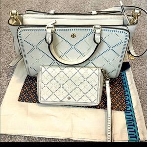 Tory Burch Robinson ivory & blue leather tote bag with matching wristlet wallet